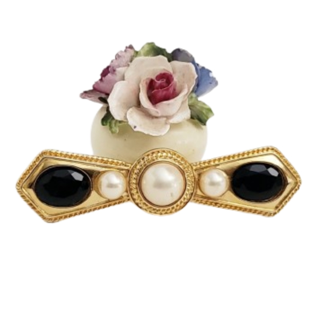 Beautiful Vintage Black Gem and Pearl TAT Bar (Bow Style) Brooch